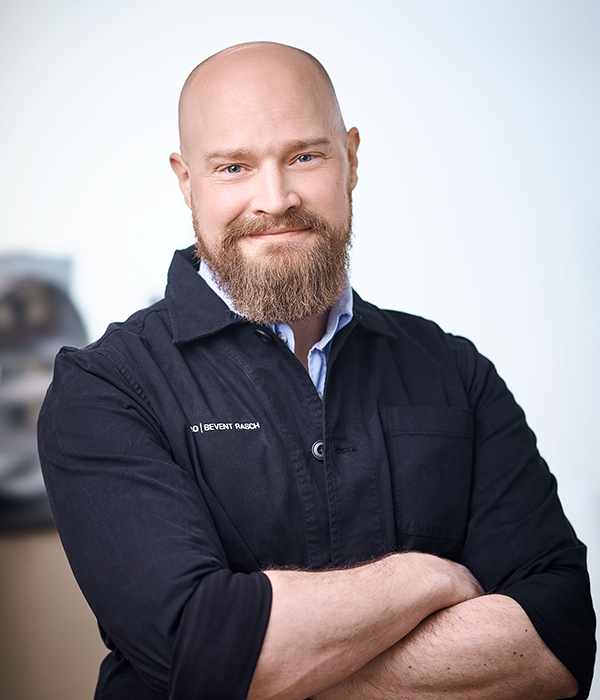 kristoffer_lindberg_600x700